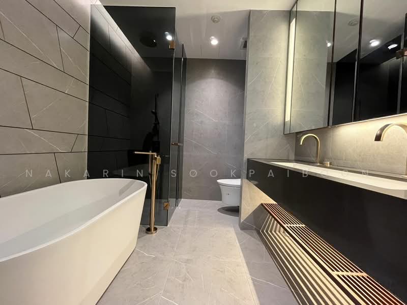 The Estelle Phrom Phong, Bangkok, 131 Soi Sukhumvit 26, Khong Tan, Khlong Toei, Bangkok, 2 Bedrooms, 100 sqm, Condo For Rent, by Nakarin Sookpaiboon, 500487311 - DDproperty.com