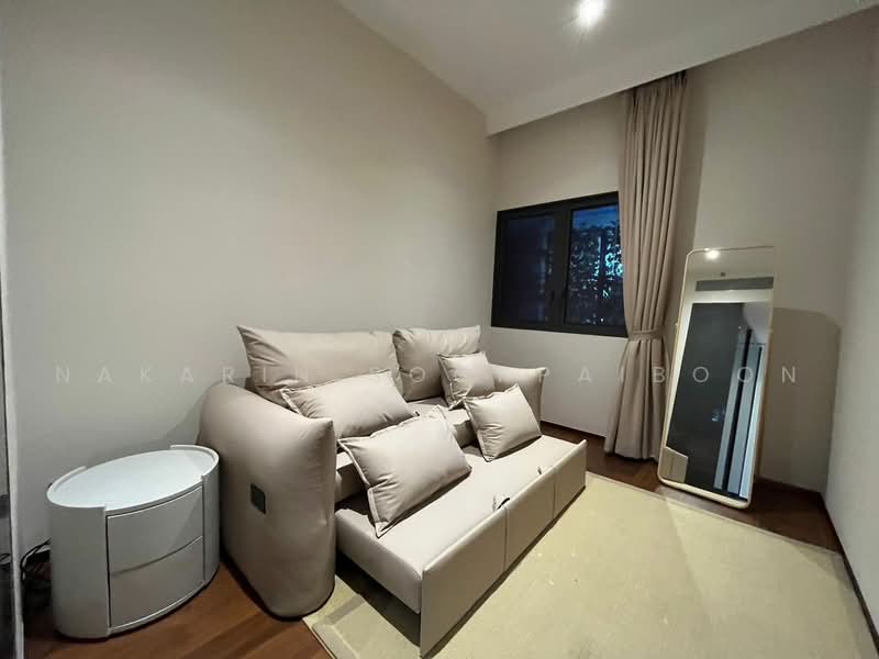 The Estelle Phrom Phong, Bangkok, 131 Soi Sukhumvit 26, Khong Tan, Khlong Toei, Bangkok, 2 Bedrooms, 100 sqm, Condo For Rent, by Nakarin Sookpaiboon, 500487311 - DDproperty.com