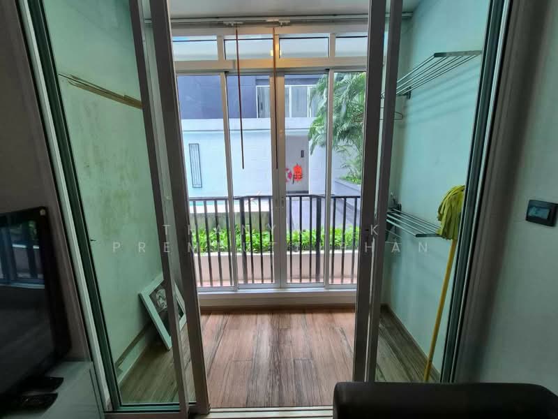 Maestro 01 Sathorn-Yenakat, Bangkok, 14 Yen Akat Road, Thung Maha Mek, Sathon, Bangkok, 1 Bedroom, 34 sqm, Condo For Rent, by Thanyalak Premputtiphan, 500487313 - DDproperty.com