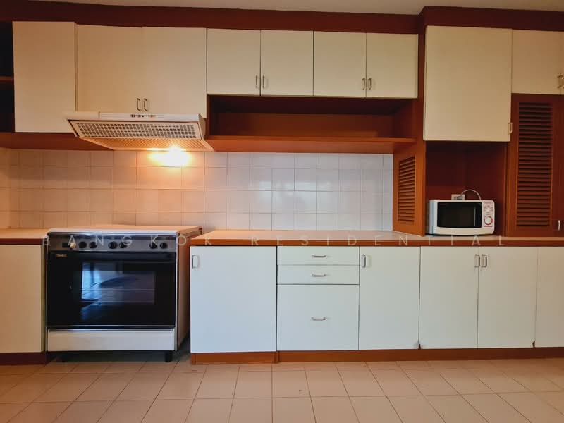 Wewon Mansion, Bangkok, Soi Phonsri, Khlong Tan Nua, Watthana, Bangkok, 3 Bedrooms, 250 sqm, Apartment For Rent, by Bangkok Residential, 500487315 - DDproperty.com