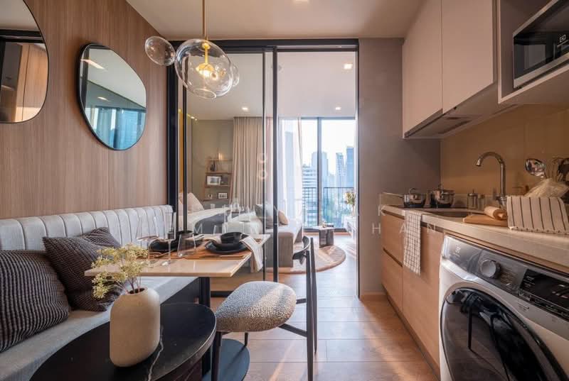Noble Around Sukhumvit 33, Bangkok, 17 Soi Sukhumvit 33, Khlong Tan Nua, Watthana, Bangkok, 1 Bedroom, 28 sqm, Condo For Sale, by Thanyalak Premputtiphan, 500487335 - DDproperty.com