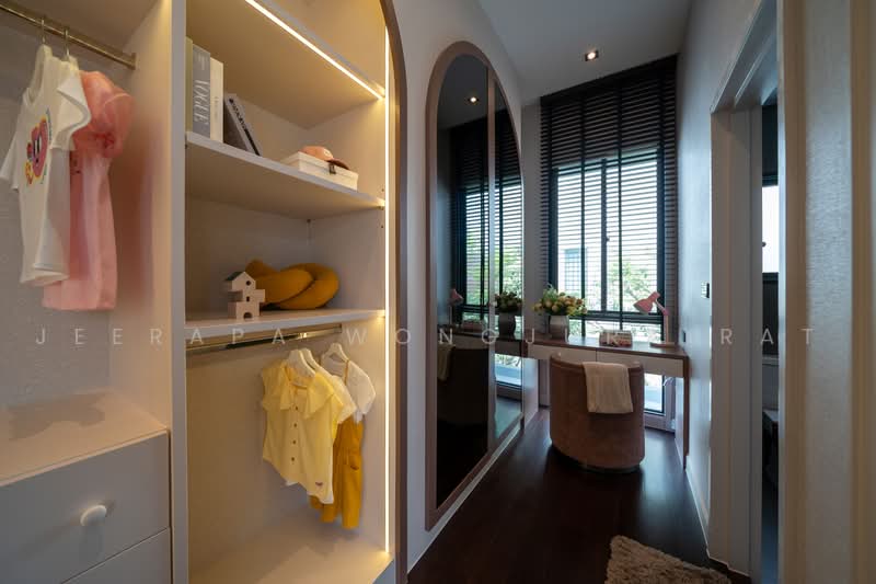 Bangkok Boulevard Signature Ramintra-Watcharapol, Bangkok, Chatu Chot 3 Alley, O-Ngoen, Sai Mai, Bangkok, 4 Bedrooms, 391 sqm, Single Detached House For Sale, by Jeerapa Wongjurairat, 500487344 - DDproperty.com