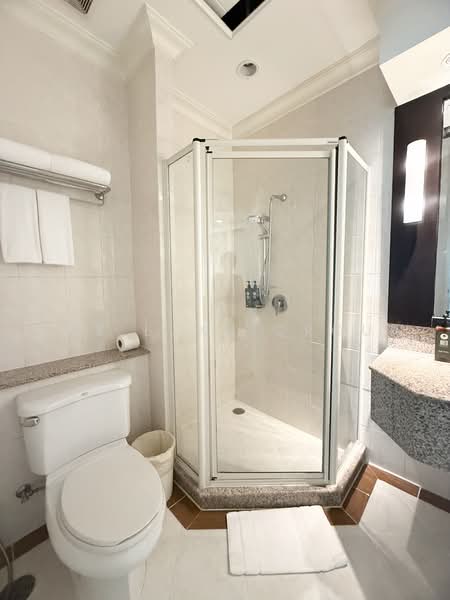 Somerset Park Suanplu, Bangkok, 170 Thanon Suan Phlu, Thung Maha Mek, Sathon, Bangkok, 4 Bedrooms, 470 sqm, Condo For Rent, by The Luxe Group, 500487346 - DDproperty.com
