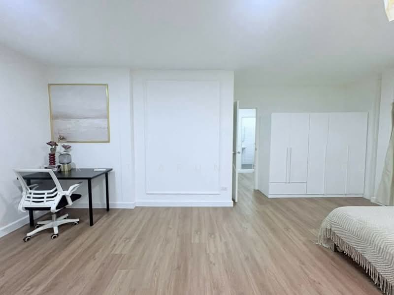 บ้าน 6-ห้องนอน, กรุงเทพ, สามเสนนอก, ห้วยขวาง, กรุงเทพ, 500 ตร.ม., บ้านเดี่ยว ให้เช่า, โดย Komkrit Arunvessased, 500487352 - DDproperty.com