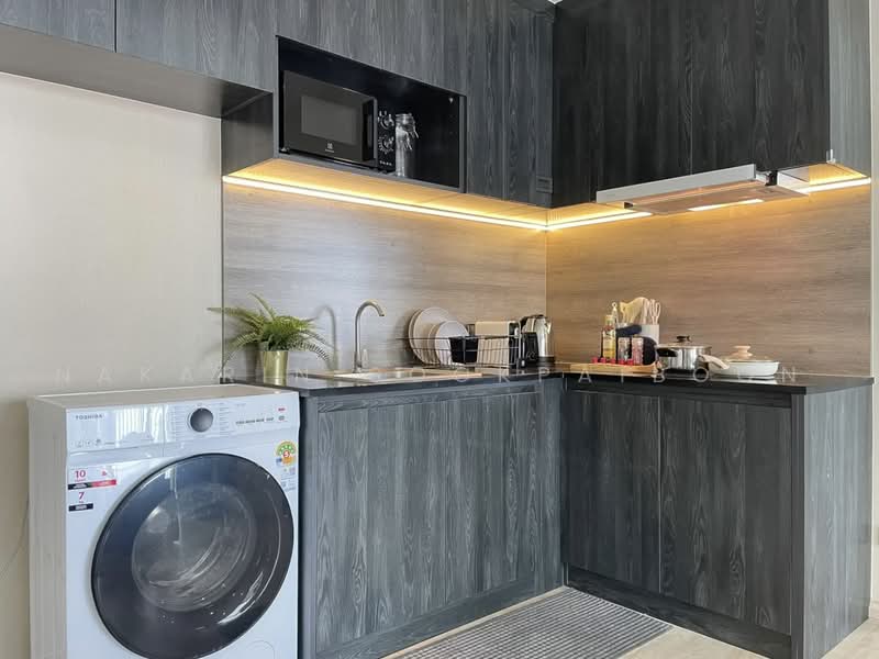 Noble Solo, Bangkok, 988 Thong Lo, Khlong Tan Nua, Watthana, Bangkok, 1 Bedroom, 52 sqm, Condo For Rent, by Nakarin Sookpaiboon, 500487393 - DDproperty.com