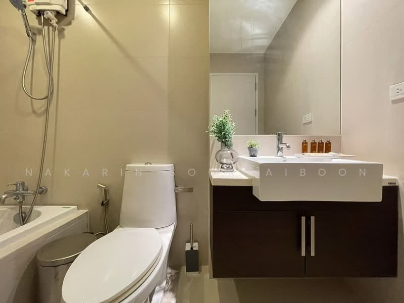 Noble Solo, Bangkok, 988 Thong Lo, Khlong Tan Nua, Watthana, Bangkok, 1 Bedroom, 52 sqm, Condo For Rent, by Nakarin Sookpaiboon, 500487393 - DDproperty.com