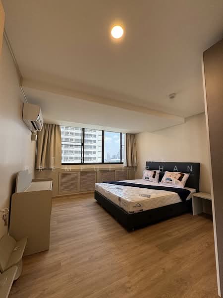 Supalai Place Sukhumvit 39, Bangkok, 175-179 Soi Sukhumvit 39 Sukhumvit Road, Khlong Tan Nua, Watthana, Bangkok, 2 Bedrooms, 135 sqm, Condo For Rent, by Thanyalak Premputtiphan, 500487398 - DDproperty.com