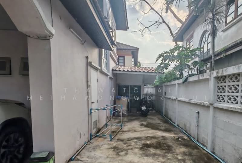 K.C. Garden Home, Bangkok, Nimit Mai Road, Sam Wa Tawan Ok, Khlong Sam Wa, Bangkok, 4 Bedrooms, 250 sqm, Single Detached House For Sale, by Thawatchai Methawongworakul, 500487416 - DDproperty.com