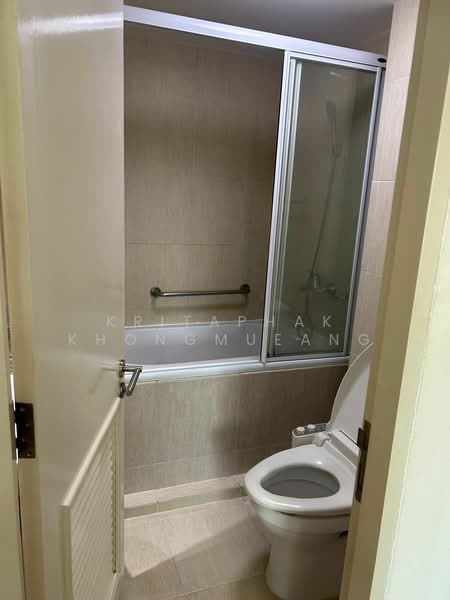 The Clover Thonglor Residence, Bangkok, Soi Sukhumvit 55, Khlong Tan Nua, Watthana, Bangkok, 1 Bedroom, 45 sqm, Condo For Sale, by Kritaphak Khongmueang, 500487426 - DDproperty.com