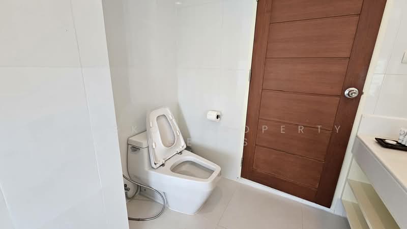 GM Serviced Apartment, Bangkok, 47 Soi Sukhumvit 20, Khlong Toei, Bangkok, 3 Bedrooms, 182 sqm, Condo For Rent, by BANGKOK PROPERTY AGENTS, 500487428 - DDproperty.com