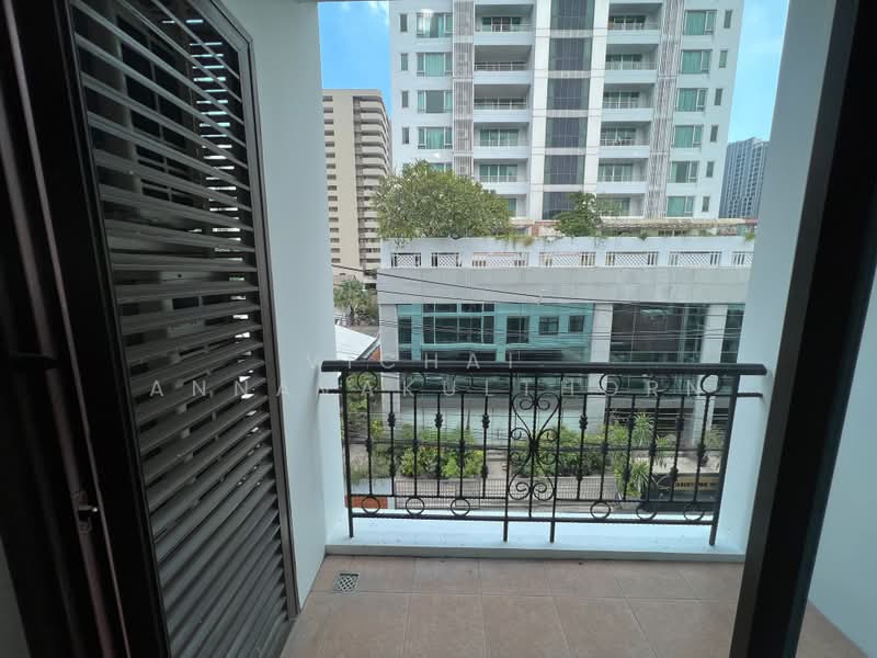 Pearl Residences, Bangkok, Soi Sukhumvit 24, Khong Tan, Khlong Toei, Bangkok, 1 Bedroom, 60 sqm, Condo For Rent, by Vichai Annavakulthorn, 500487436 - DDproperty.com