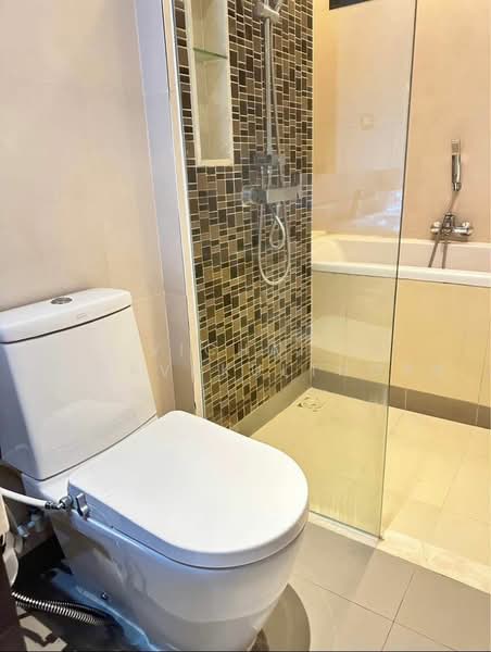 Tidy Deluxe, Bangkok, Soi Sukhumvit 34, Khong Tan, Khlong Toei, Bangkok, 2 Bedrooms, 50 sqm, Condo For Rent, by Vichai Annavakulthorn, 500487445 - DDproperty.com
