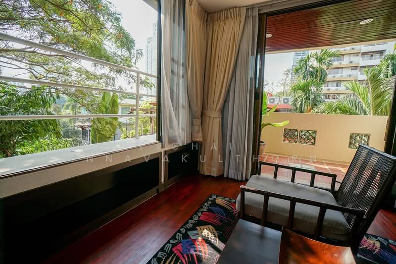Raintree Village Apartment, Bangkok, 21 Soi Sukhumvit 41, Khlong Tan Nua, Watthana, Bangkok, 3 Bedrooms, 268 sqm, Apartment For Rent, by Vichai  Annavakulthorn, 500487482 - DDproperty.com