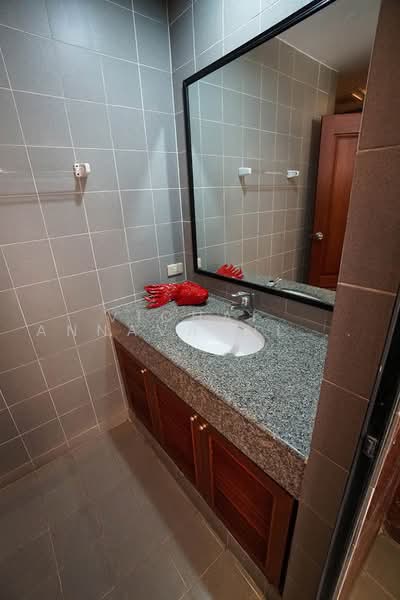 Raintree Village Apartment, Bangkok, 21 Soi Sukhumvit 41, Khlong Tan Nua, Watthana, Bangkok, 3 Bedrooms, 268 sqm, Apartment For Rent, by Vichai  Annavakulthorn, 500487482 - DDproperty.com