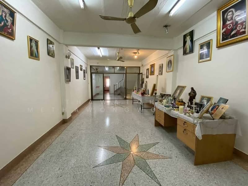 6-BR Townhouse, Bangkok, Bang Sue, Bangkok, 6 Bedrooms, 200 sqm, Townhouse For Sale, by Thawatchai Methawongworakul, 500487500 - DDproperty.com