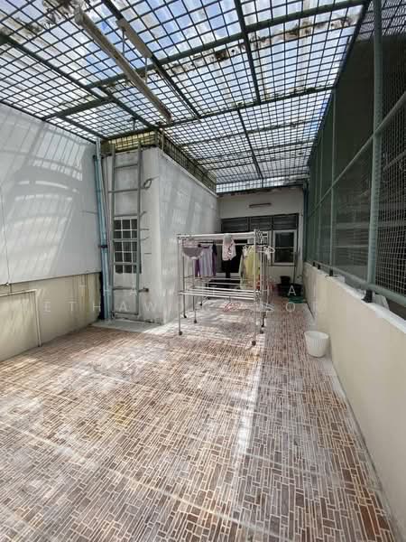 6-BR Townhouse, Bangkok, Bang Sue, Bangkok, 6 Bedrooms, 200 sqm, Townhouse For Sale, by Thawatchai Methawongworakul, 500487500 - DDproperty.com