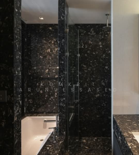 BEATNIQ Sukhumvit 32, Bangkok, Soi Sukhumvit 32, Sukhumvit Road, Khong Tan, Khlong Toei, Bangkok, 1 Bedroom, 54 sqm, Condo For Sale, by Komkrit Arunvessased, 500487529 - DDproperty.com