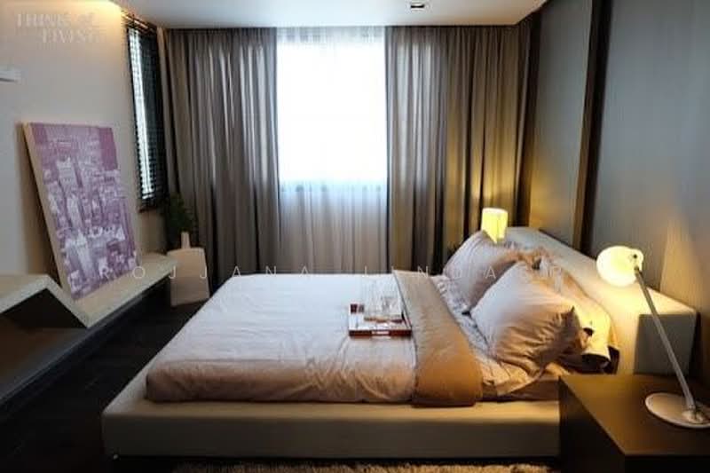 The Park Lane 22, Bangkok, 42 Soi Pridi Banomyong 45, Khlong Tan Nua, Watthana, Bangkok, 3 Bedrooms, 450 sqm, Townhouse For Rent, by Rojjana Jindasri, 500487534 - DDproperty.com