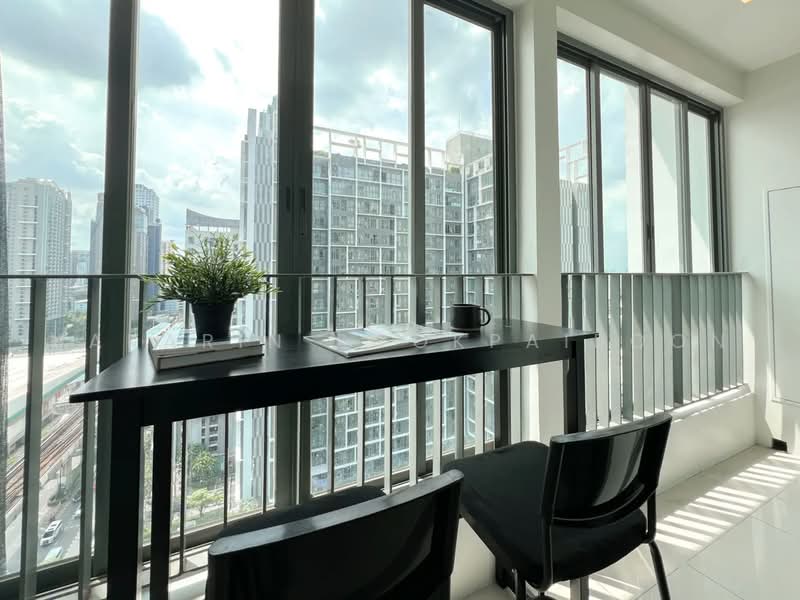 IDEO MOBI Sukhumvit 81, Bangkok, 2097 Sukhumvit Road, Bang Chak, Phra Khanong, Bangkok, 2 Bedrooms, 87 sqm, Condo For Rent, by Nakarin Sookpaiboon, 500487552 - DDproperty.com