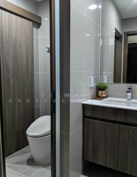 IDEO Mobi Asoke, Bangkok, New Petchaburi Road, Bang Kapi, Huai Khwang, Bangkok, 2 Bedrooms, 55 sqm, Condo For Rent, by Vichai  Annavakulthorn, 500487553 - DDproperty.com