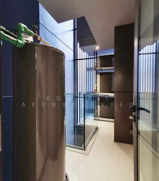 Vittorio 39, Bangkok, 8 Sukhumvit, Khlong Tan Nua, Watthana, Bangkok, 2 Bedrooms, 102 sqm, Condo For Rent, by Komkrit Arunvessased, 500487557 - DDproperty.com