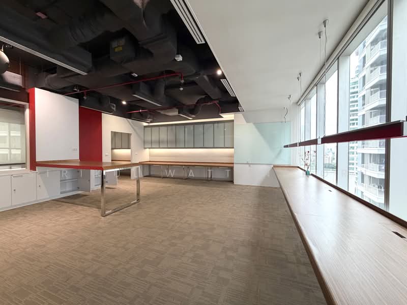 Office มีทางเชื่อมจาก BTS พร้อมพงษ์, แต่งสวยพร้อมใช้งาน, กรุงเทพ, คลองตันเหนือ, วัฒนา, กรุงเทพ, 117 ตร.ม., สำนักงาน ให้เช่า, โดย Sirikul Wattanakorn, 500487561 - DDproperty.com