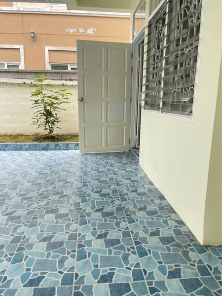 ทาวน์เฮ้าส์ 3-ห้องนอน, กรุงเทพ, สีกัน, ดอนเมือง, กรุงเทพ, 128 ตร.ม., ทาวน์เฮ้าส์ ขาย, โดย Komkrit Arunvessased, 500487573 - DDproperty.com