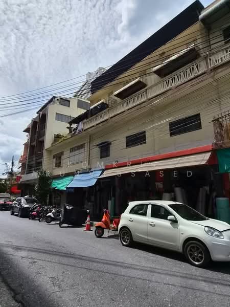 Studio Townhouse, Bangkok, Pom Prap, Pom Prap Sattru Phai, Bangkok, Studio, 325 sqm, Townhouse For Sale, by Komkrit Arunvessased, 500487611 - DDproperty.com