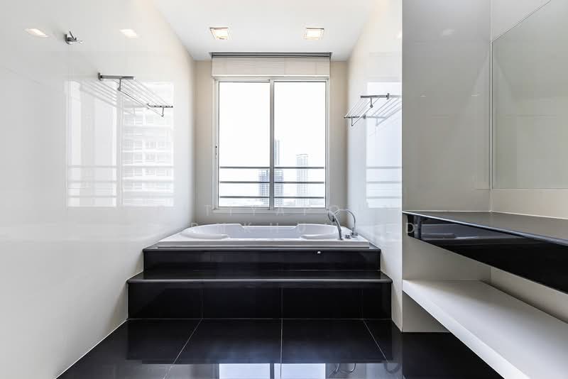 La Royale Beach, Chon Buri (Pattaya), 335 253-254, Na Chom Thian, Sattahip, Chon Buri (Pattaya), 2 Bedrooms, 148 sqm, Condo For Sale, by Pitiyaporn Pornkhuntod, 500487694 - DDproperty.com