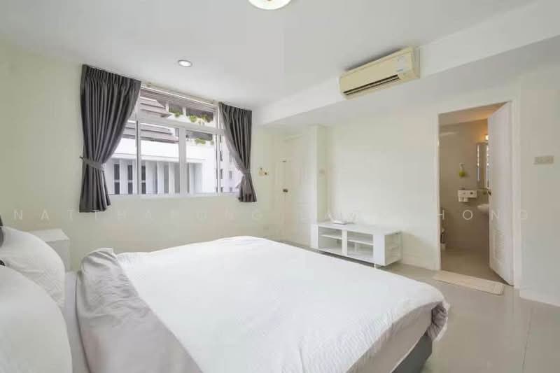 5-BR Townhouse, Bangkok, Khlongtoei Nua, Watthana, Bangkok, 5 Bedrooms, 350 sqm, Townhouse For Rent, by Natthapong Laomahong, 500487701 - DDproperty.com