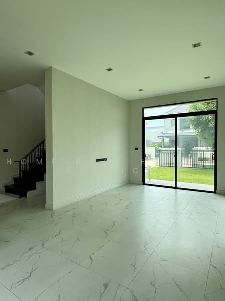 Bangkok Boulevard Rama 5, Nonthaburi, 34-38 Atchariya Prasith Road, Mahasawat, Bang Kruai, Nonthaburi, 5 Bedrooms, 245 sqm, Single Detached House For Sale, by HOME Real Estate Service, 500487706 - DDproperty.com