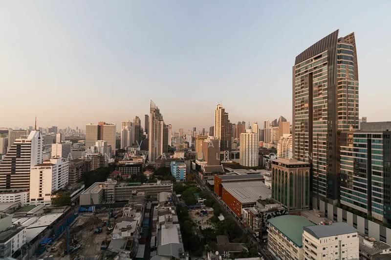 Q1 Sukhumvit, Bangkok, 1 Sukhumvit Road, Khlong Toei, Bangkok, 2 Bedrooms, 94 sqm, Condo For Rent, by Vichai Annavakulthorn, 500487708 - DDproperty.com