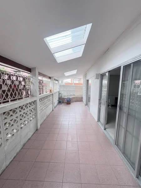 บ้าน 3-ห้องนอน, กรุงเทพ, วังทองหลาง, กรุงเทพ, 150 ตร.ม., บ้านเดี่ยว ขาย, โดย Thawatchai Methawongworakul, 500487717 - DDproperty.com
