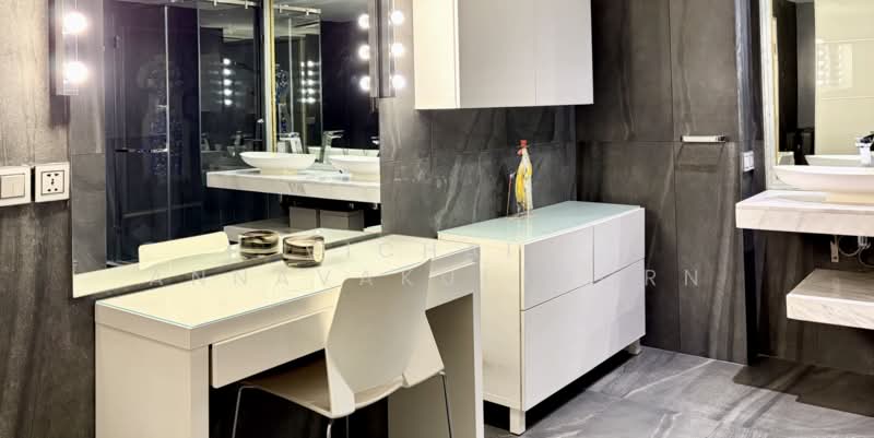 Baan Piya Sathorn, Bangkok, Soi Suanplu (Sathorn Soi 3) South Sathorn Road, Thung Maha Mek, Sathon, Bangkok, 4 Bedrooms, 340 sqm, Condo For Rent, by Vichai Annavakulthorn, 500487723 - DDproperty.com