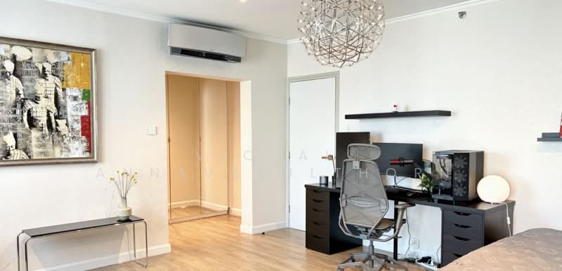 Baan Piya Sathorn, Bangkok, Soi Suanplu (Sathorn Soi 3) South Sathorn Road, Thung Maha Mek, Sathon, Bangkok, 4 Bedrooms, 340 sqm, Condo For Rent, by Vichai Annavakulthorn, 500487723 - DDproperty.com