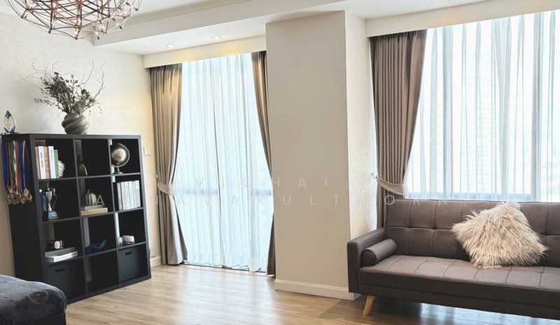 Baan Piya Sathorn, Bangkok, Soi Suanplu (Sathorn Soi 3) South Sathorn Road, Thung Maha Mek, Sathon, Bangkok, 4 Bedrooms, 340 sqm, Condo For Rent, by Vichai Annavakulthorn, 500487723 - DDproperty.com