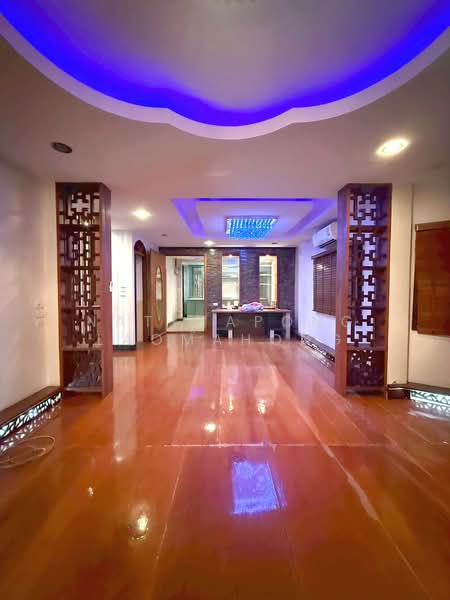 undefined, Bangkok, Saphan Sung, Bangkok, 4 Bedrooms, 216 sqm, Single Detached House For Sale, by Natthapong Laomahong, 500487733 - DDproperty.com