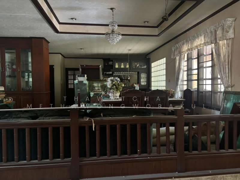 Ladawan Pinklao-Borommaratchachonnani, Bangkok, Borommaratchachonnani Road, Sala Thammasop, Thawi Watthana, Bangkok, 6 Bedrooms, 400 sqm, Single Detached House For Rent, by Thawatchai Methawongworakul, 500487737 - DDproperty.com