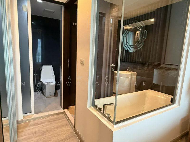 Rhythm Sathorn, Bangkok, 141 Soi Sathorn 21, Yan Nawa, Sathon, Bangkok, 1 Bedroom, 45 sqm, Condo For Rent, by Thawatchai Methawongworakul, 500487766 - DDproperty.com