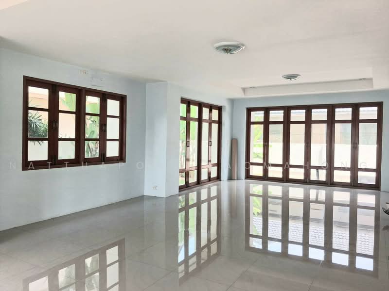 undefined, Bangkok, Bang Ra Mat, Taling Chan, Bangkok, 4 Bedrooms, 4 sqm, Single Detached House For Sale, by Natthapong Laomahong, 500487775 - DDproperty.com