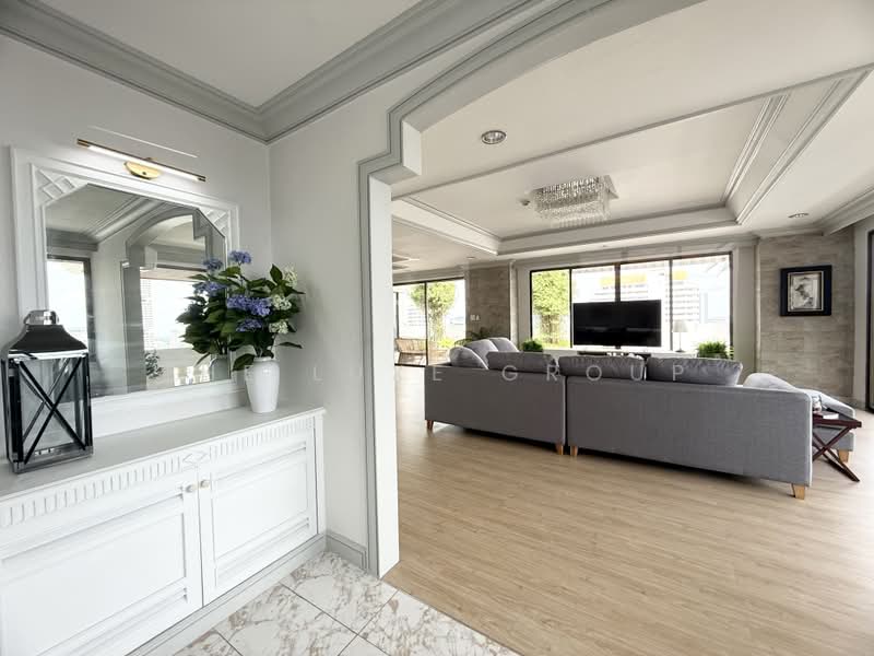 Pet-Friendly Penthouse in Phromphong, กรุงเทพ, คลองเตย, กรุงเทพ, 450 ตร.ม., ทาวน์เฮ้าส์ ให้เช่า, โดย The Luxe Group, 500487784 - DDproperty.com