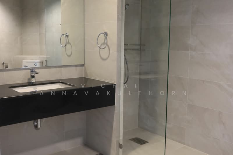 Ruamsuk Condominium : ร่วมสุข คอนโดมิเนียม, กรุงเทพ, 12 ซอยอรรถวี, คลองตัน, คลองเตย, กรุงเทพ, 330 ตร.ม., คอนโด ให้เช่า, โดย Vichai Annavakulthorn, 500487796 - DDproperty.com