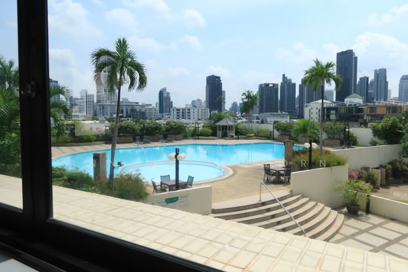 Ruamsuk Condominium : ร่วมสุข คอนโดมิเนียม, กรุงเทพ, 12 ซอยอรรถวี, คลองตัน, คลองเตย, กรุงเทพ, 330 ตร.ม., คอนโด ให้เช่า, โดย Vichai Annavakulthorn, 500487796 - DDproperty.com
