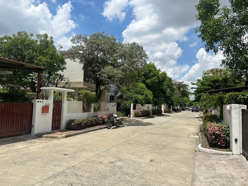 Villa Arcadia Srinakarin : วิลล่า อะคาเดีย ศรีนครินทร์, สมุทรปราการ, ซอย หมู่บ้านวิลล่าอะคาเดียศรีนครินทร์, บางแก้ว, บางพลี, สมุทรปราการ, 273 ตร.ม., บ้านเดี่ยว ให้เช่า, โดย Sunitra Sachdev, 500487798 - DDproperty.com