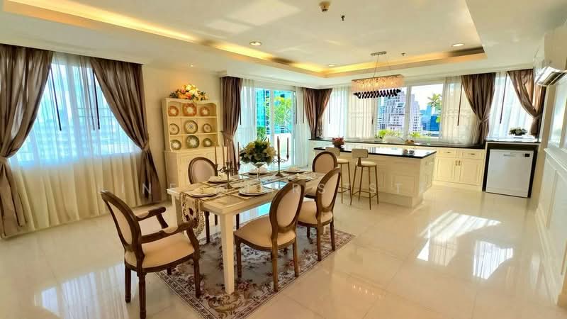 Piyathip Place, Bangkok, 24 Soi Prommitr, Khlong Tan Nua, Watthana, Bangkok, 4 Bedrooms, 800 sqm, Condo For Rent, by LINE @firststep, 500487826 - DDproperty.com