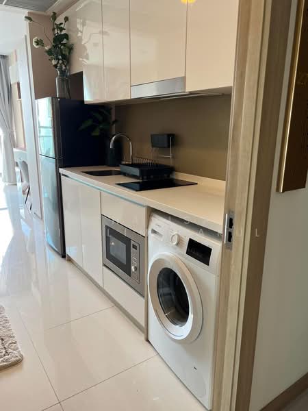 The Riviera Wongamat, Chon Buri (Pattaya), Na Kluea 16 Alley, Na Kloe, Bang Lamung (Pattaya), Chon Buri (Pattaya), 1 Bedroom, 31 sqm, Condo For Rent, by Chalisa Kitilimtrakul, 500487843 - DDproperty.com