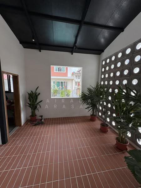 Wong Wian Yi 22, Bangkok, Pom Prap, Pom Prap Sattru Phai, Bangkok, , 222 sqm, Shophouse For Rent, by Airada Parasarn, 500487891 - DDproperty.com