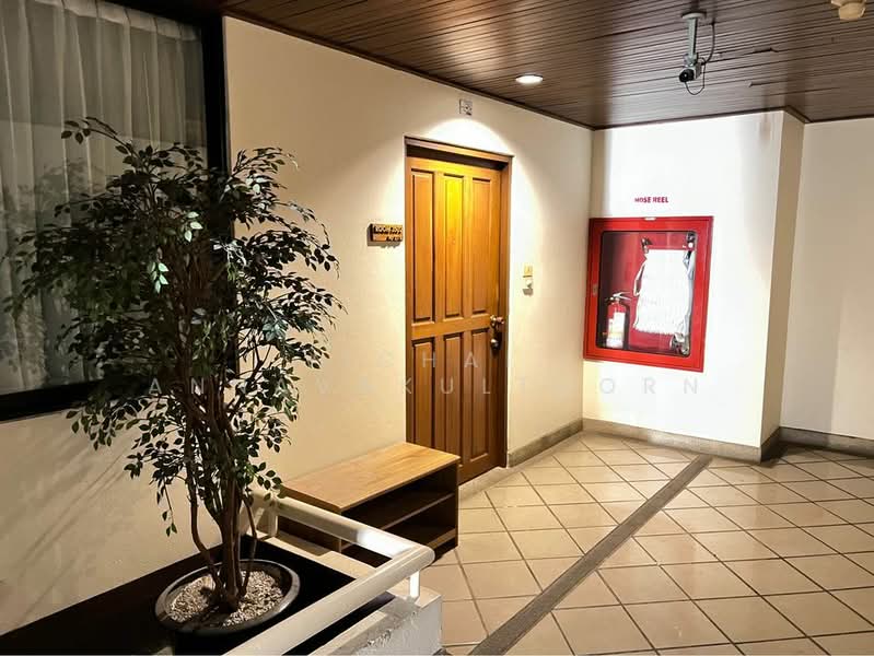 Baan Chan Condominium, Bangkok, Soi Thonglor 20, Thonglor Road, Khlong Tan Nua, Watthana, Bangkok, 3 Bedrooms, 157 sqm, Condo For Rent, by Vichai Annavakulthorn, 500487900 - DDproperty.com