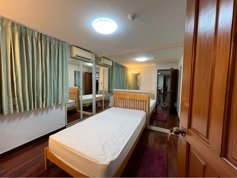Baan Chan Condominium, Bangkok, Soi Thonglor 20, Thonglor Road, Khlong Tan Nua, Watthana, Bangkok, 3 Bedrooms, 157 sqm, Condo For Rent, by Vichai Annavakulthorn, 500487900 - DDproperty.com