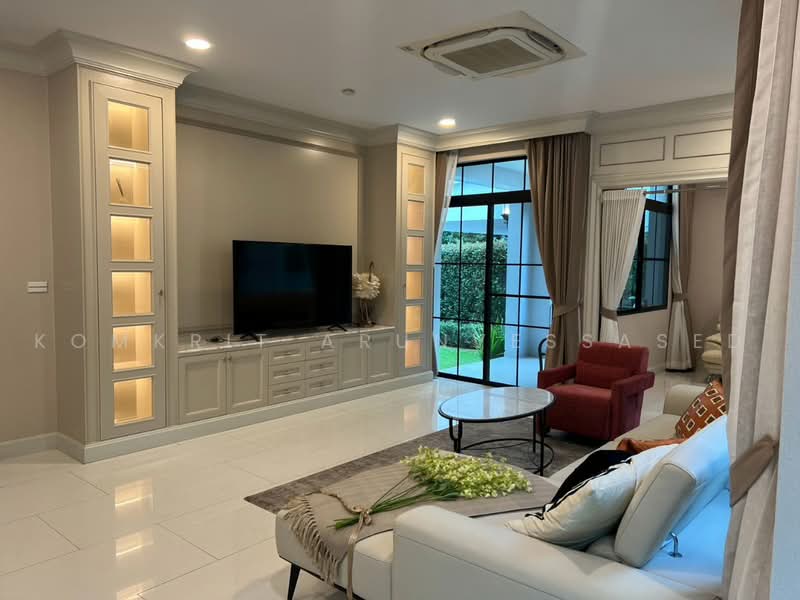Nantawan Rama 9 - New Krungthepkreetha, Bangkok, Saphan Sung, Bangkok, 5 Bedrooms, 500 sqm, Single Detached House For Rent, by Komkrit Arunvessased, 500487901 - DDproperty.com